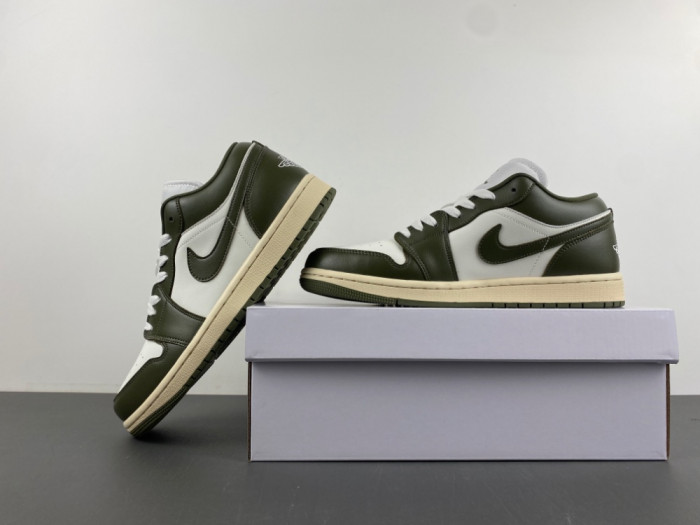 Air Jordan 1 Low DC0774-122