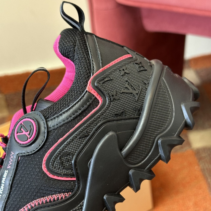 L&V SNEAKERS