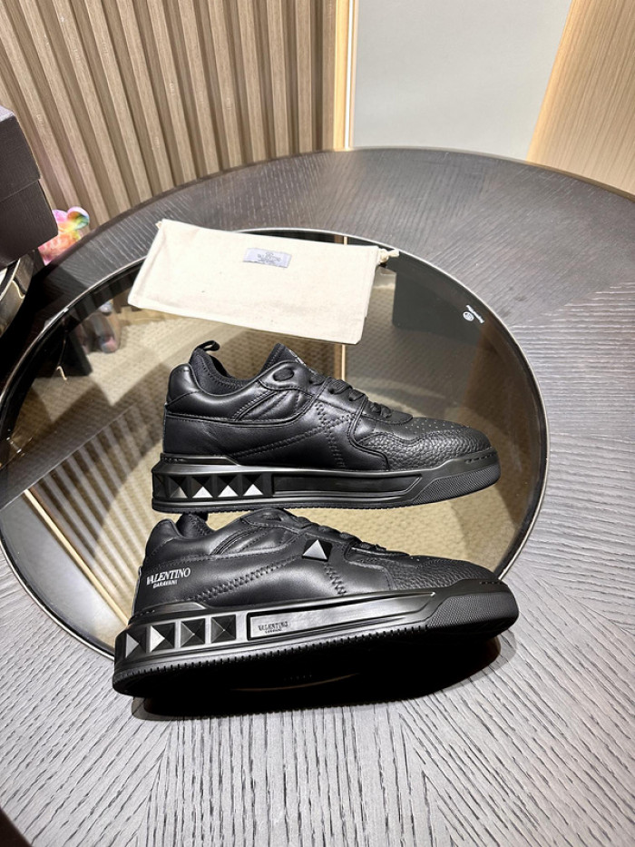 VALEN DESIGNER SNEAKERS