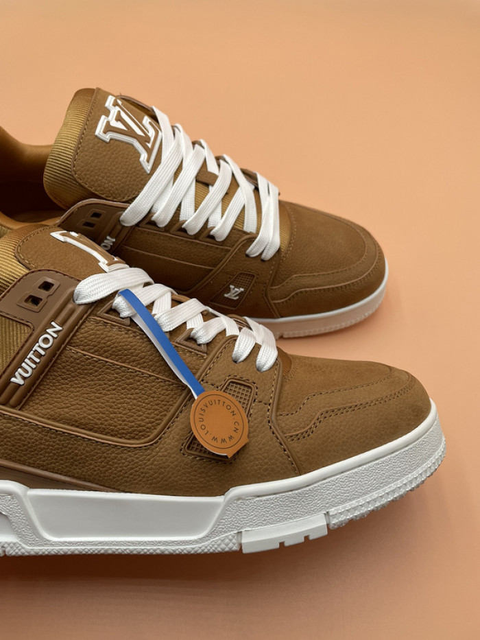 L&V SNEAKERS