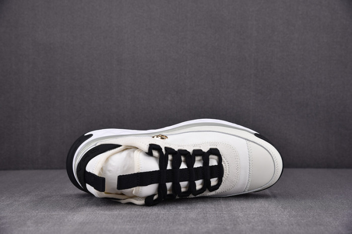 CHANEEL sneaker