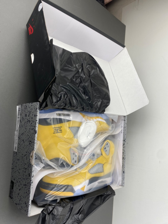 Air Jordan 5 “Tokyo” IO3372-700