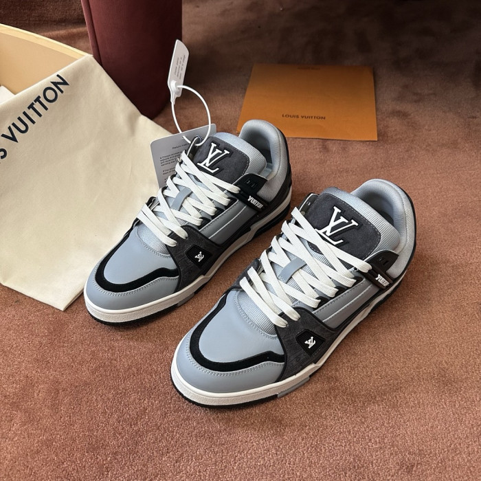 L&VT SNEAKERS