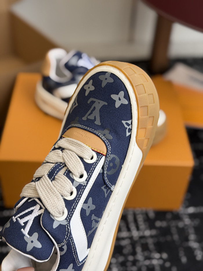 L&VT SNEAKERS