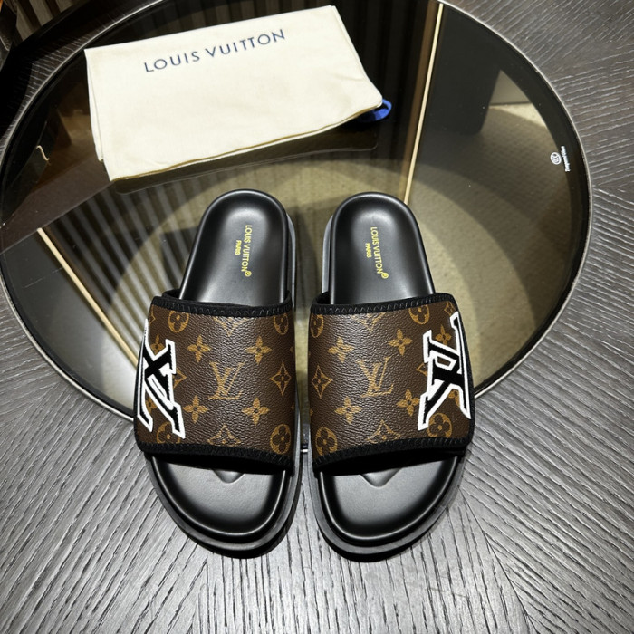 L&V SLIPPERS