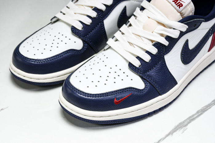Air Jordan 1 Low HQ2993-100