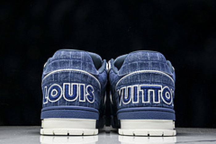 L&V SNEAKERS