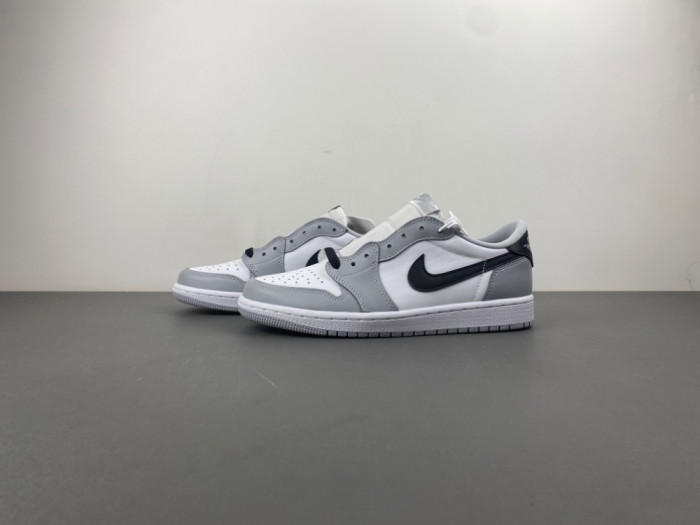 Air Jordan 1 Low OG “Black Toe” CZ0790-110