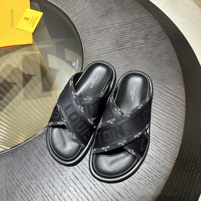 L&V SLIPPERS