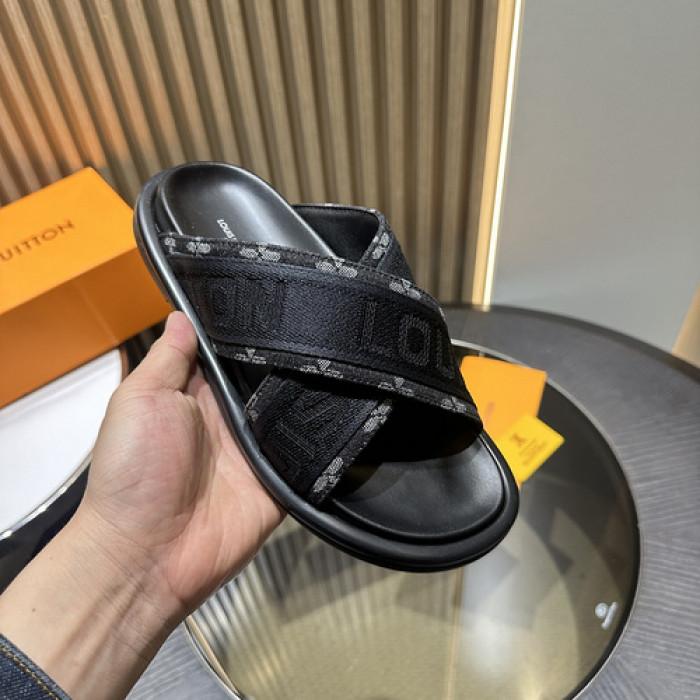 L&V SLIPPERS