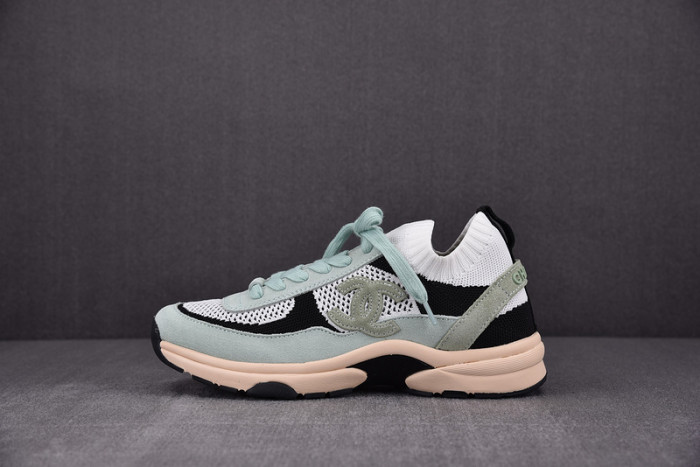 CHANEEL sneaker