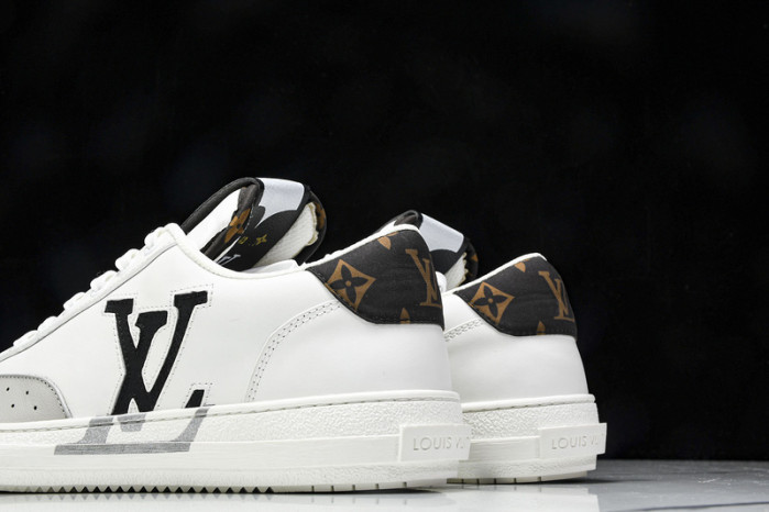 L&V SNEAKERS