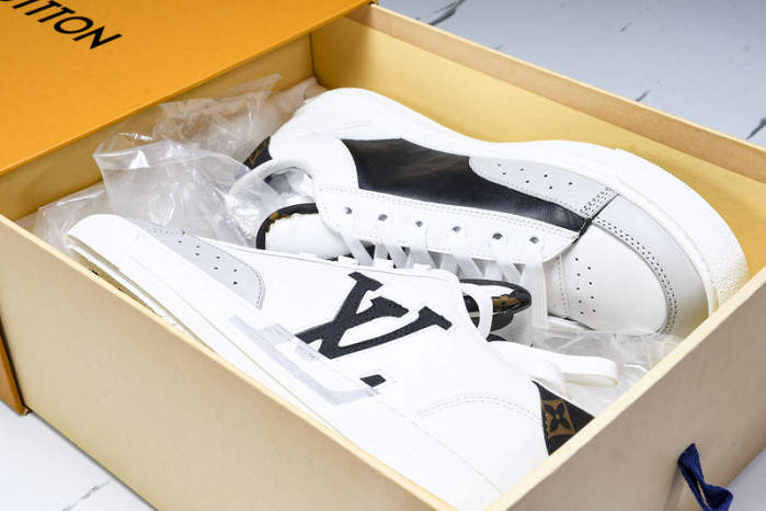 L&V SNEAKERS