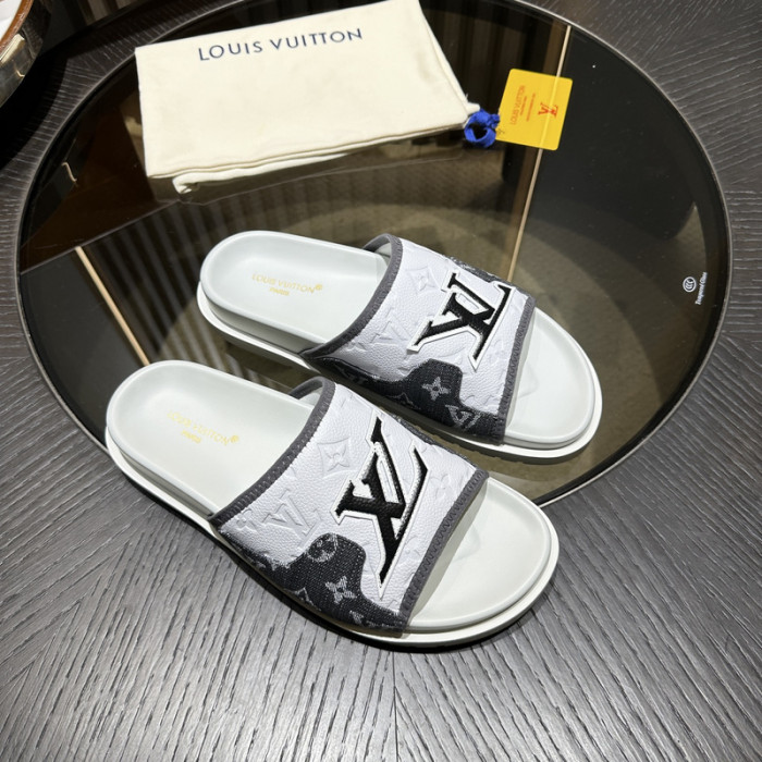 L&V SLIPPERS