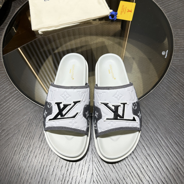 L&V SLIPPERS