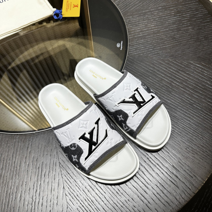 L&V SLIPPERS