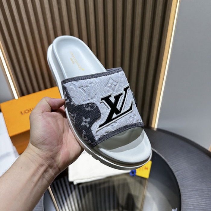 L&V SLIPPERS