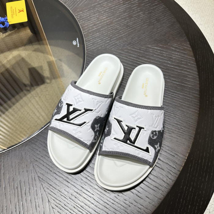 L&V SLIPPERS