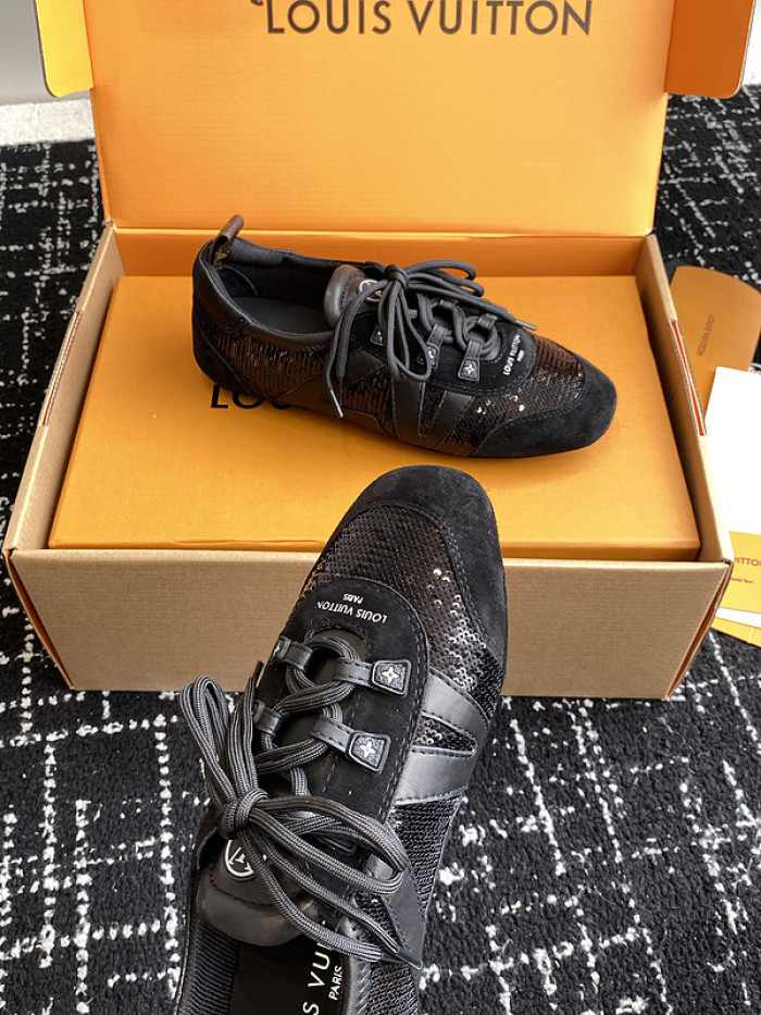 L&V SNEAKERS