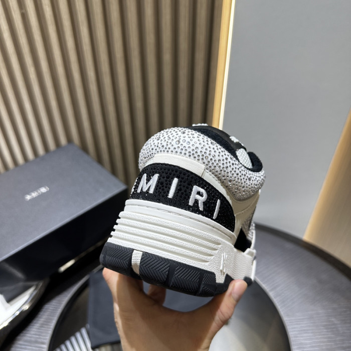 AM1R1 SNEAKERS