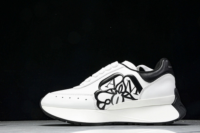 Alexander McQueen sneaker