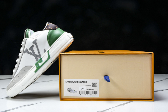 L&V SNEAKERS