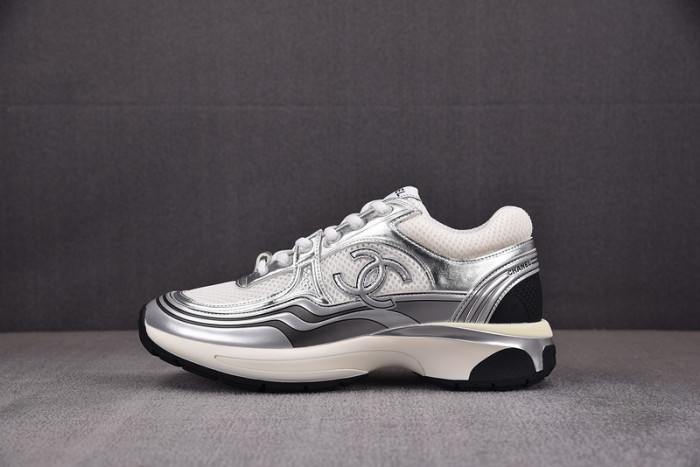 CHANEEL sneaker