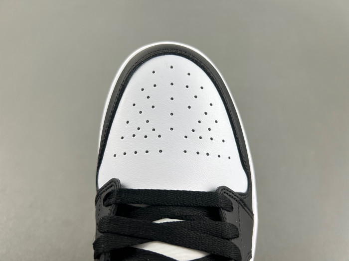 Air Jordan 1 Low 5553558-131