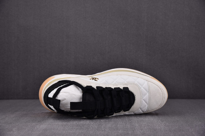 CHANEEL sneaker