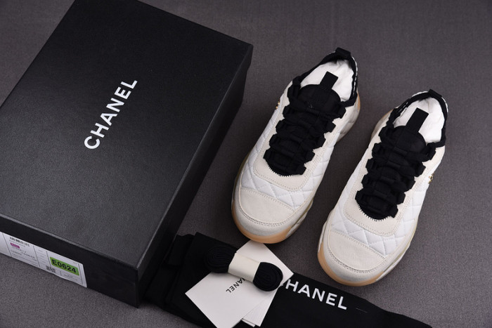 CHANEEL sneaker