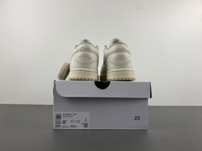 Air Jordan 1 Low DC0774-112