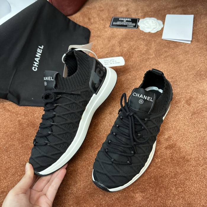 CHANEEL sneaker
