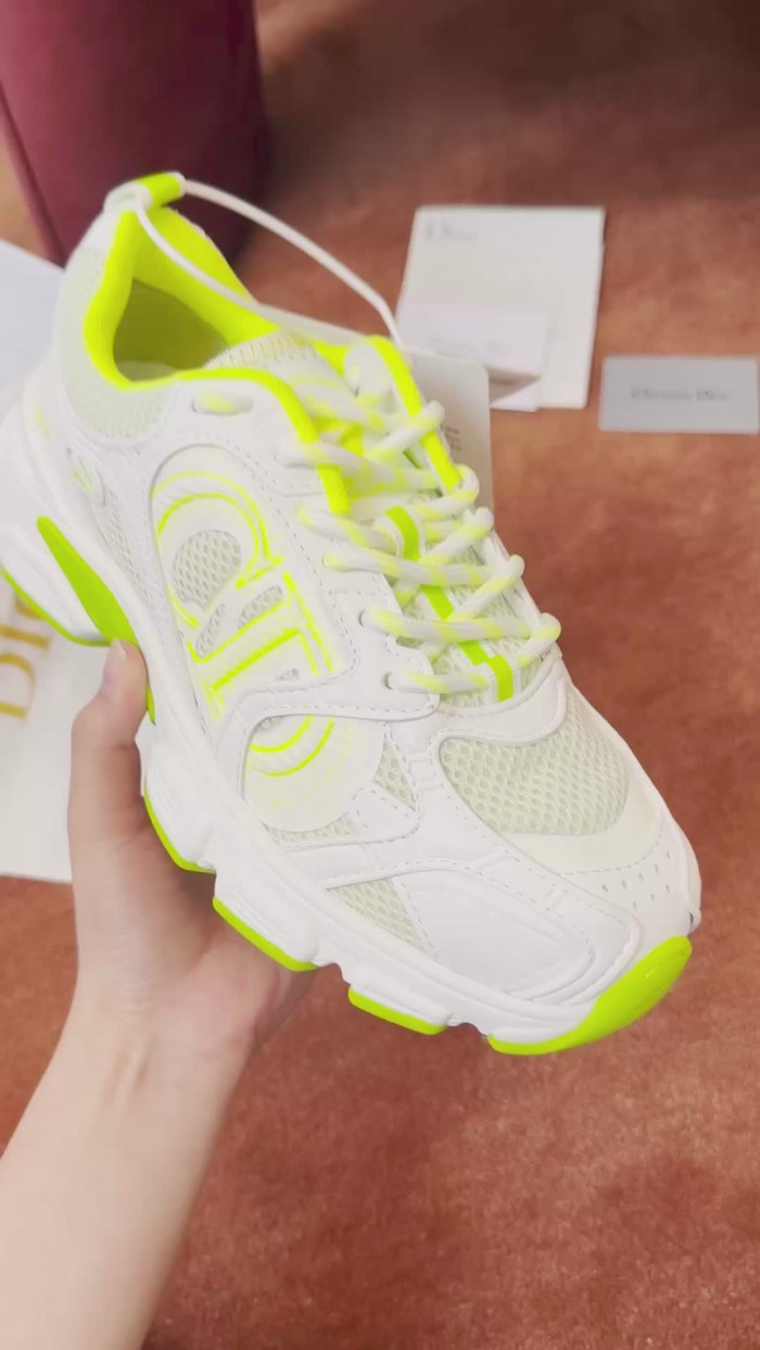D designer sneaker