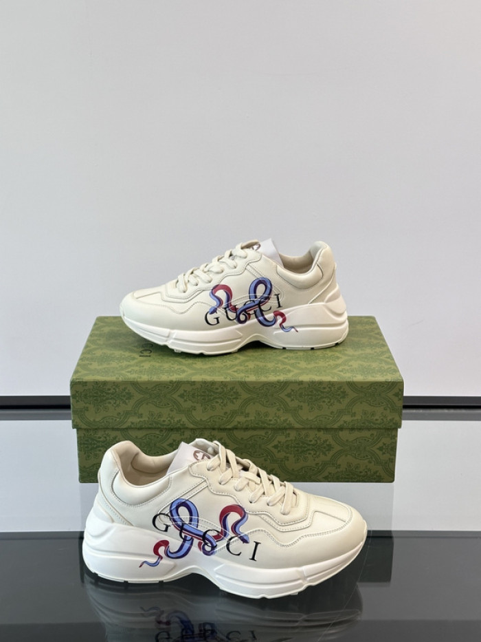 G*u*i sneaker