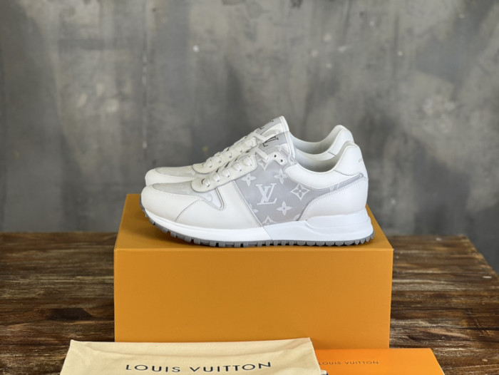 L&V SNEAKERS