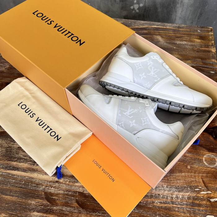 L&V SNEAKERS