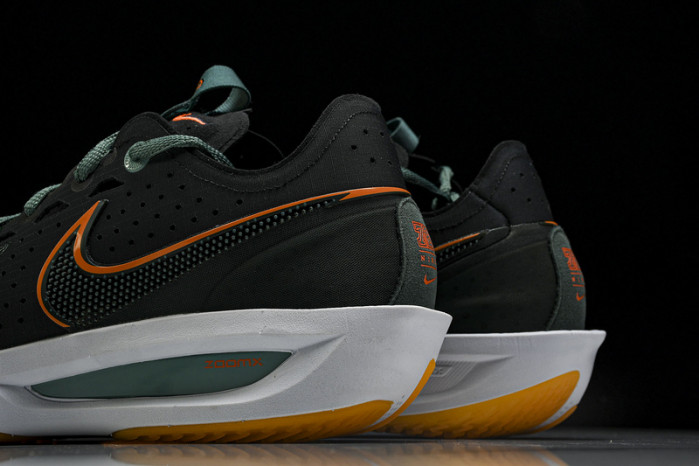 NIKE AIR ZOOM G.T.CUT 3 EP  DV2913 001