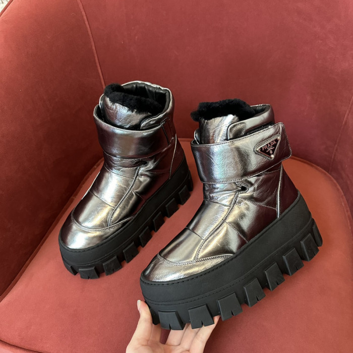 PRA designer sneaker