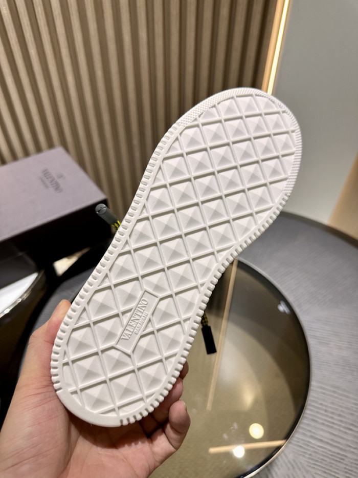 VALEN DESIGNER SNEAKERS