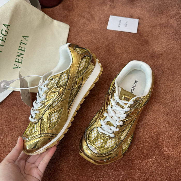 b0tte*a Ven*ta sneaker