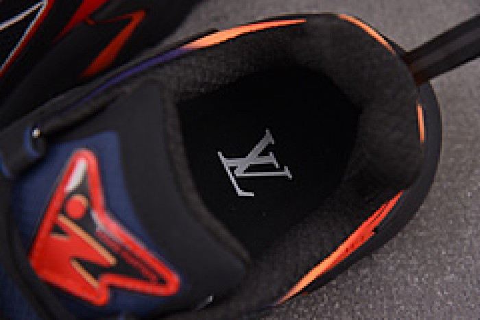 L&V SNEAKERS