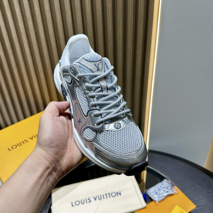 L&V SNEAKERS