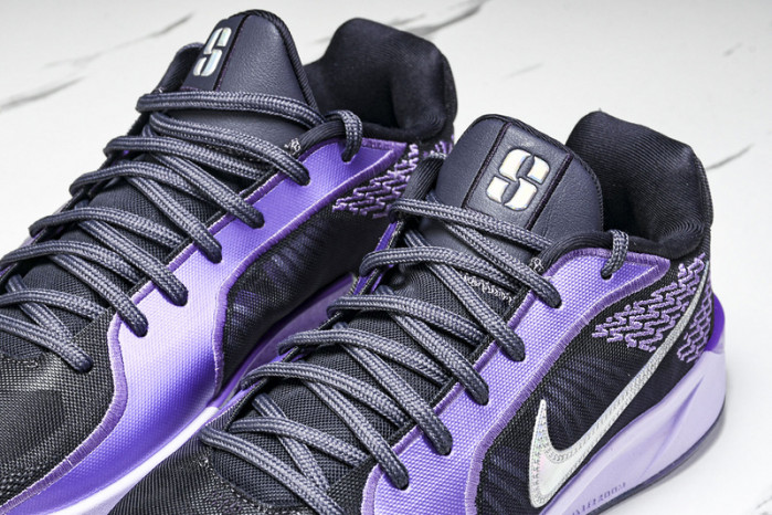 Nk Sabrina 2 "Court Vision"  FZ1517-500