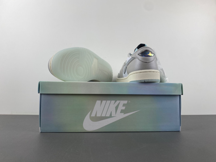 Air Jordan 1 Retro Low  HF3144-100