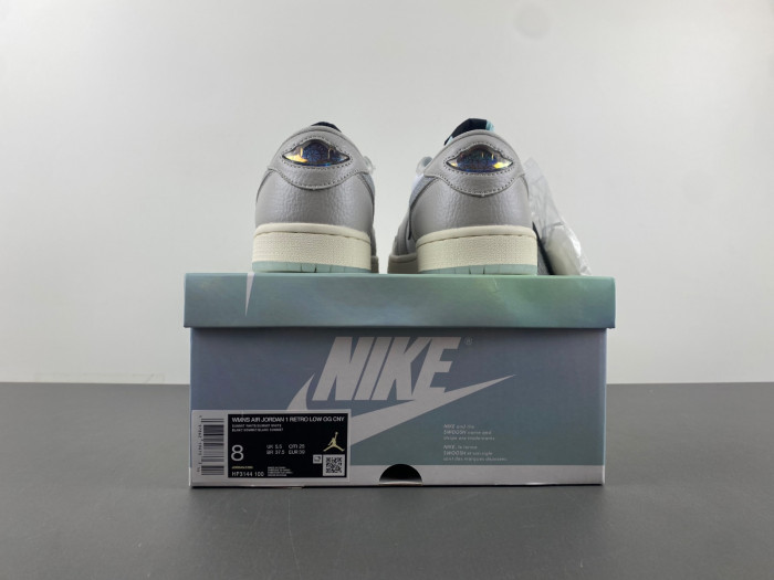Air Jordan 1 Retro Low  HF3144-100