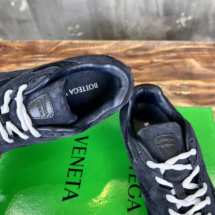 bo*te*ga Ve*ne*ta sneaker