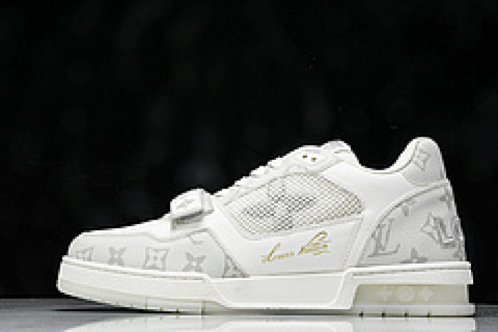 L&V SNEAKERS