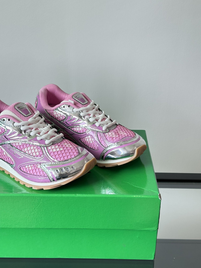 bo*te*ga Ve*ne*ta sneaker
