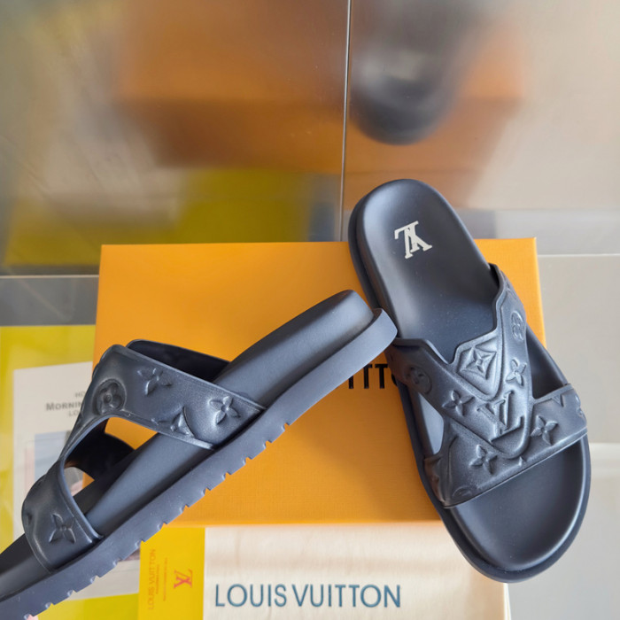 L&V SLIPPERS