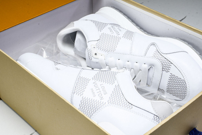 L&V SNEAKERS